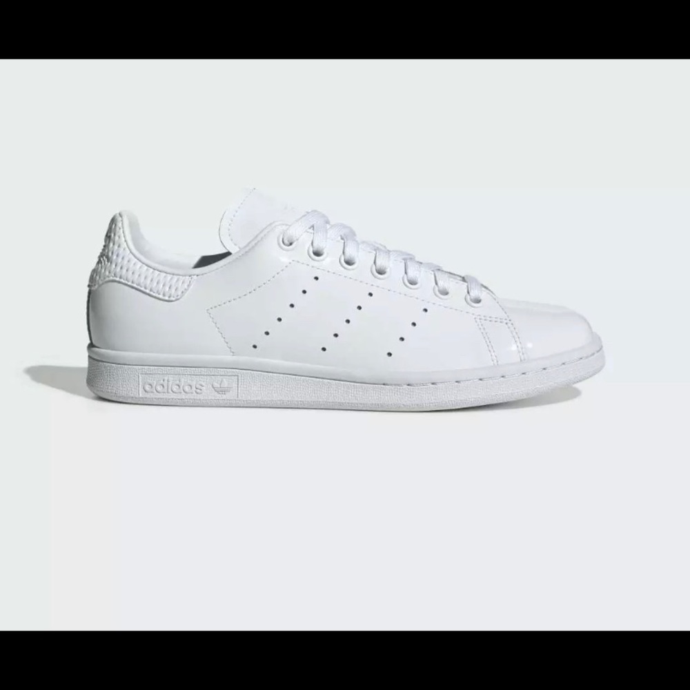 adidas White Women's Sneakers